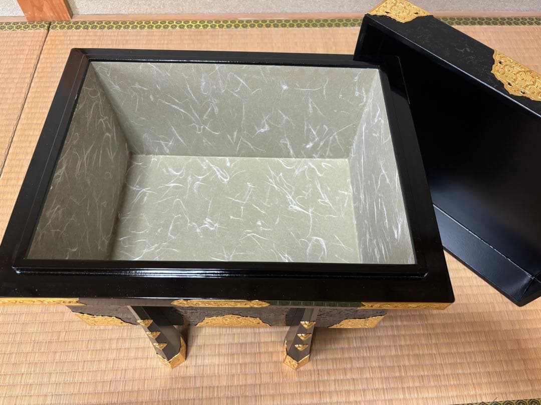 五月人形飾り台　収納箱 黒色