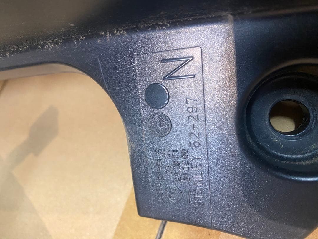 ★美品★アクア（NHP10） テールランプユニット左右セット