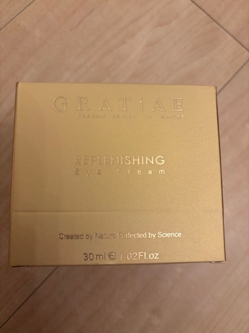 GRATiAE Replenishing 30mlアイクリーム　グラティエ