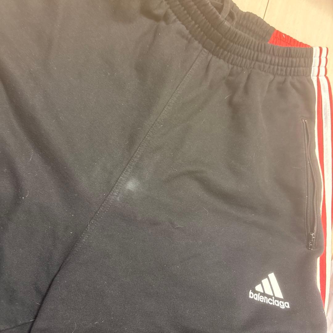 adidas × balenciaga パンツ ストライプ アディバレ ジャージ