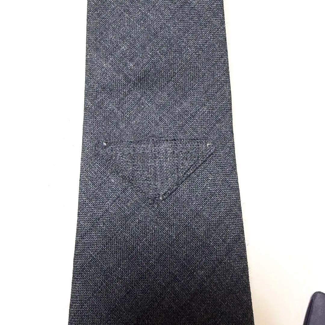 新品未使用 PRADA 24AW ウール ネクタイ ブラック トライアングルロゴ