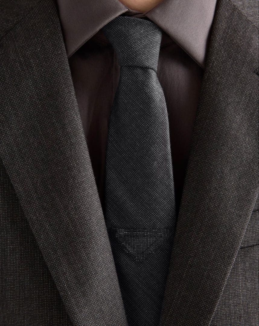 新品未使用 PRADA 24AW ウール ネクタイ ブラック トライアングルロゴ