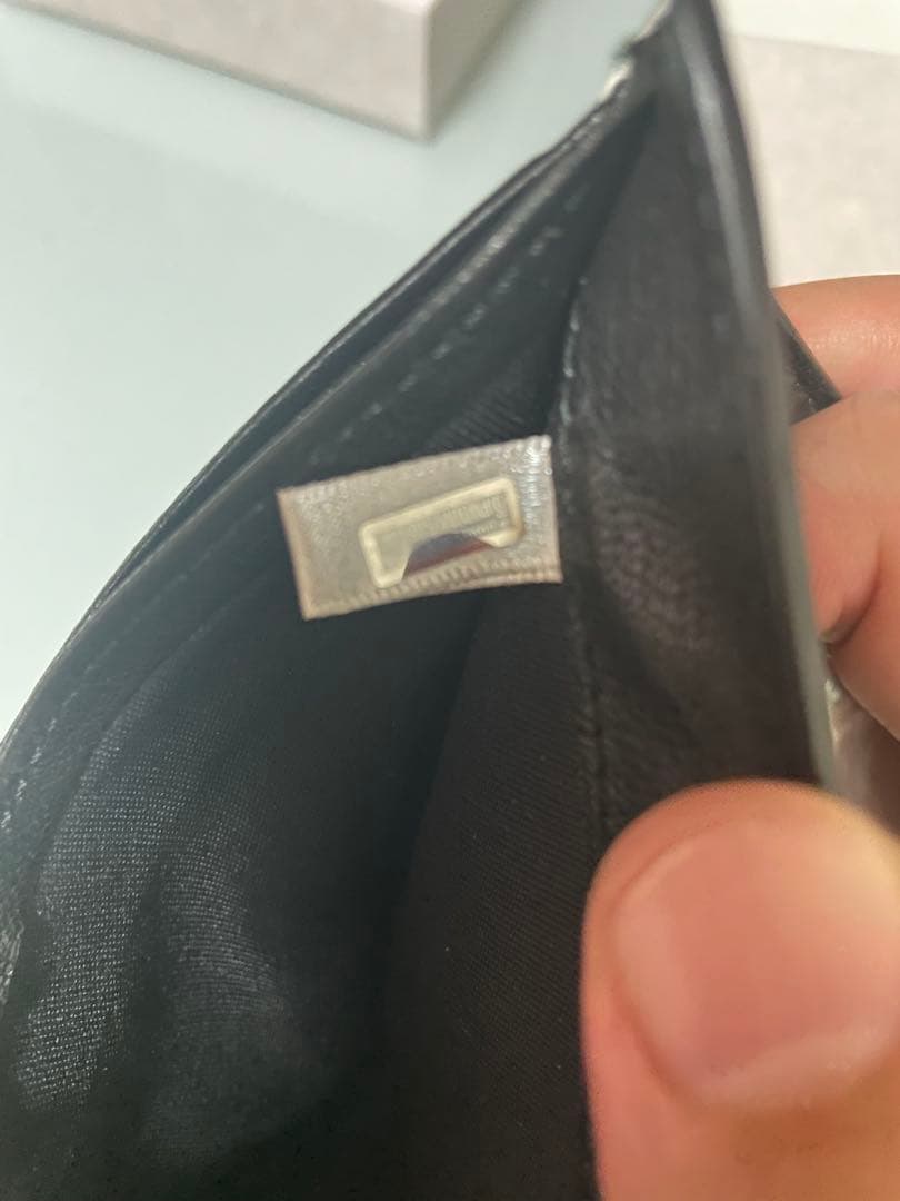 【SALE】JIMMY CHOO スタースタッズ ブラック 二つ折り財布⭐︎⭐︎