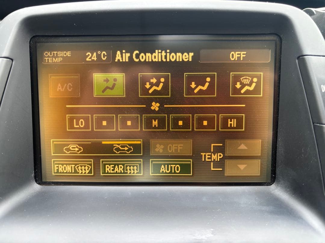 nhw20 エネルギーモニター　英字