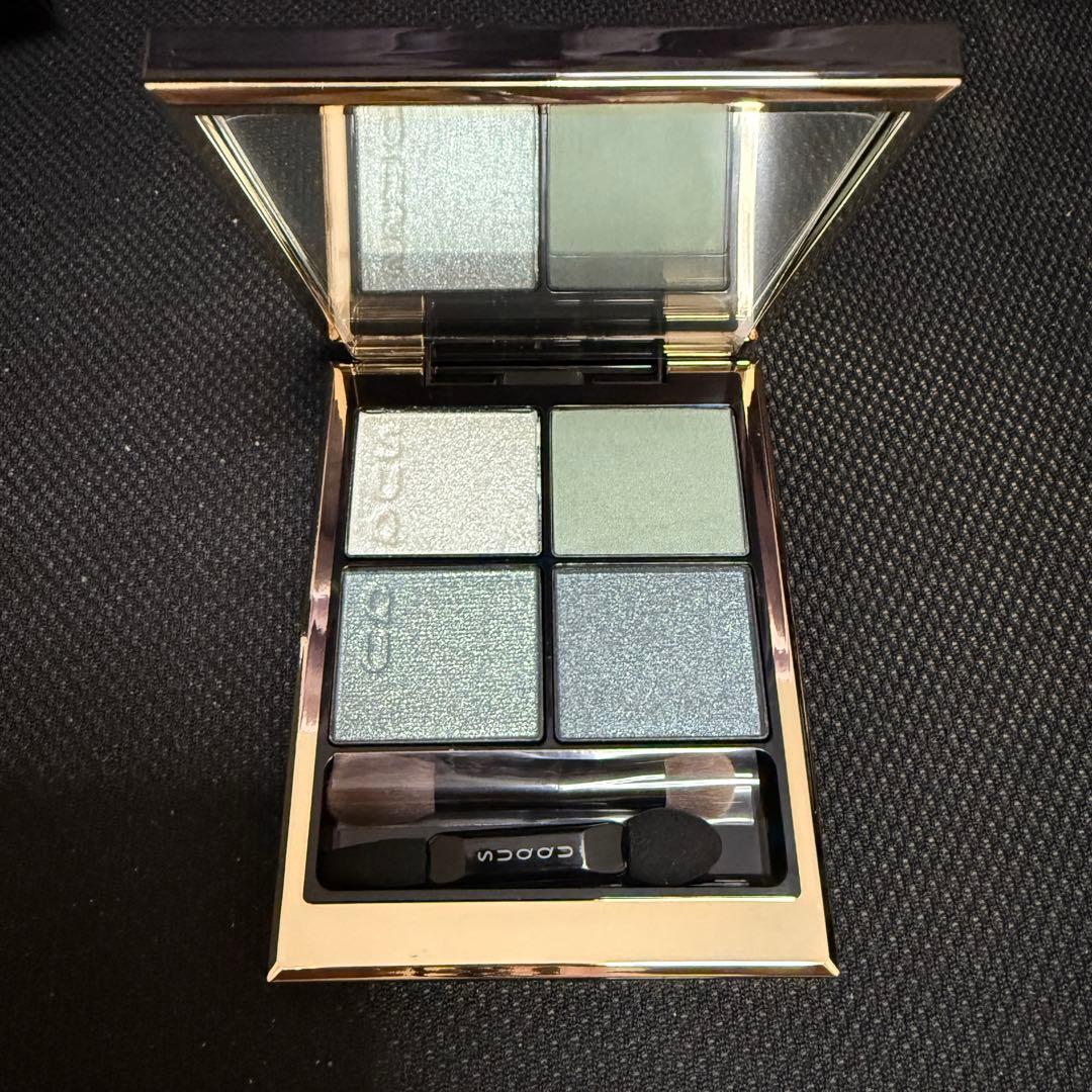 【新品未使用】SUQQU シグニチャーカラーアイズ 143 俄雪