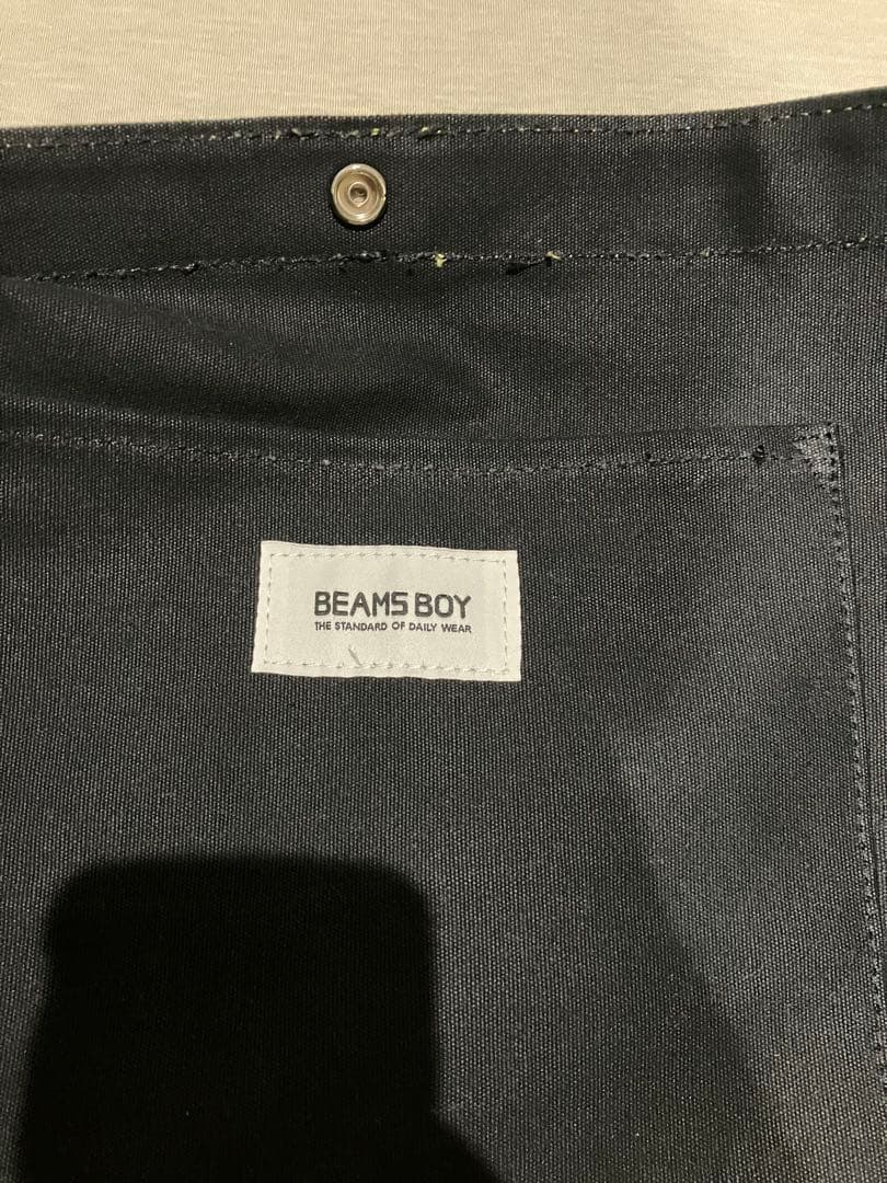 ビームスボーイ　ニュースペーパーバッグ