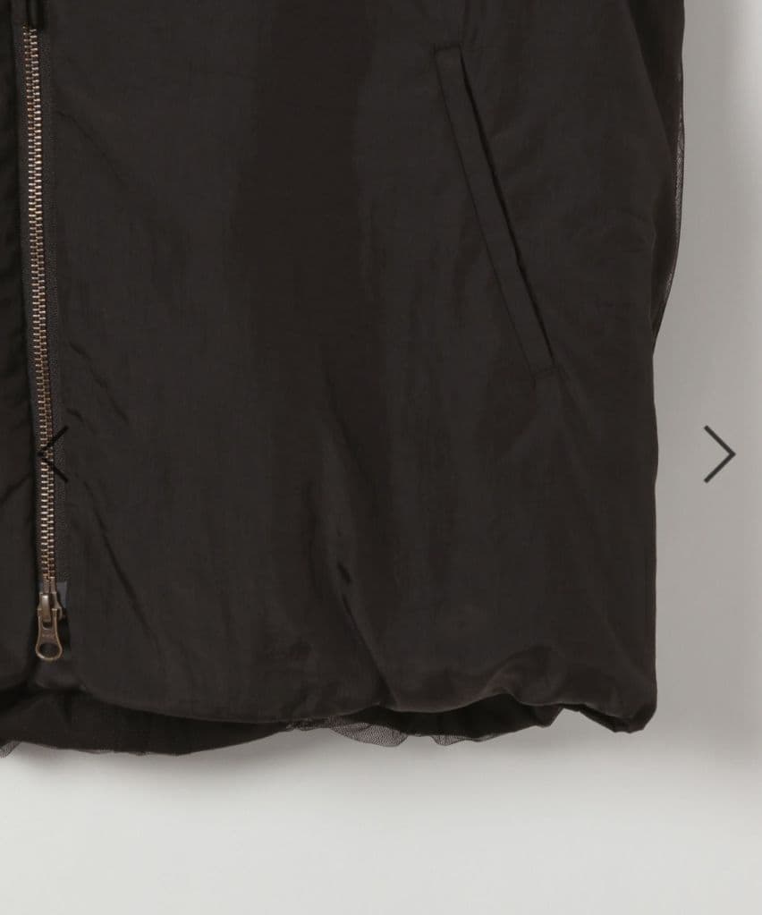 ブラック ジッパーベスト Vネック