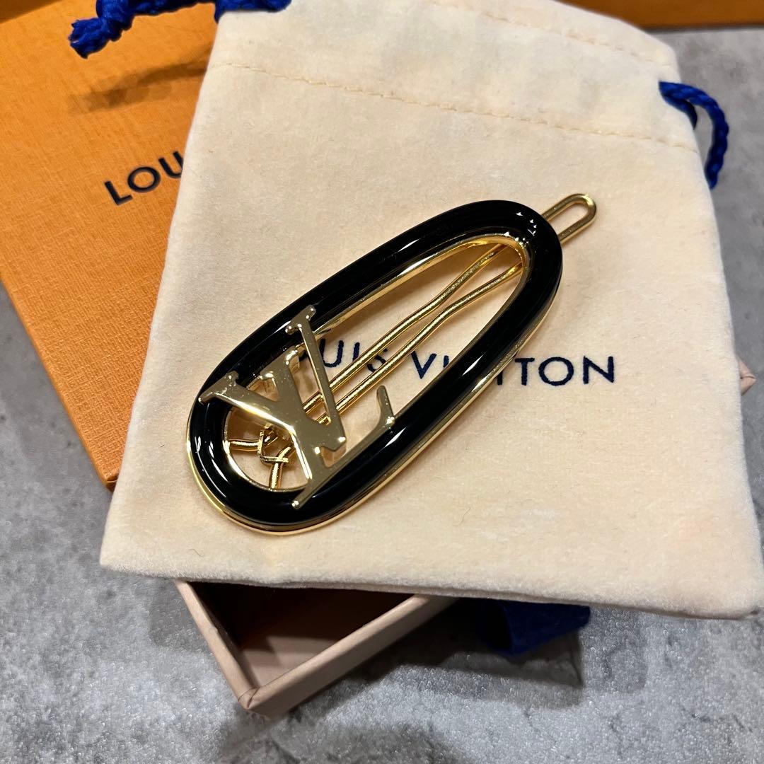 ルイヴィトン LOUIS VUITTON バレッタ LVチェーン