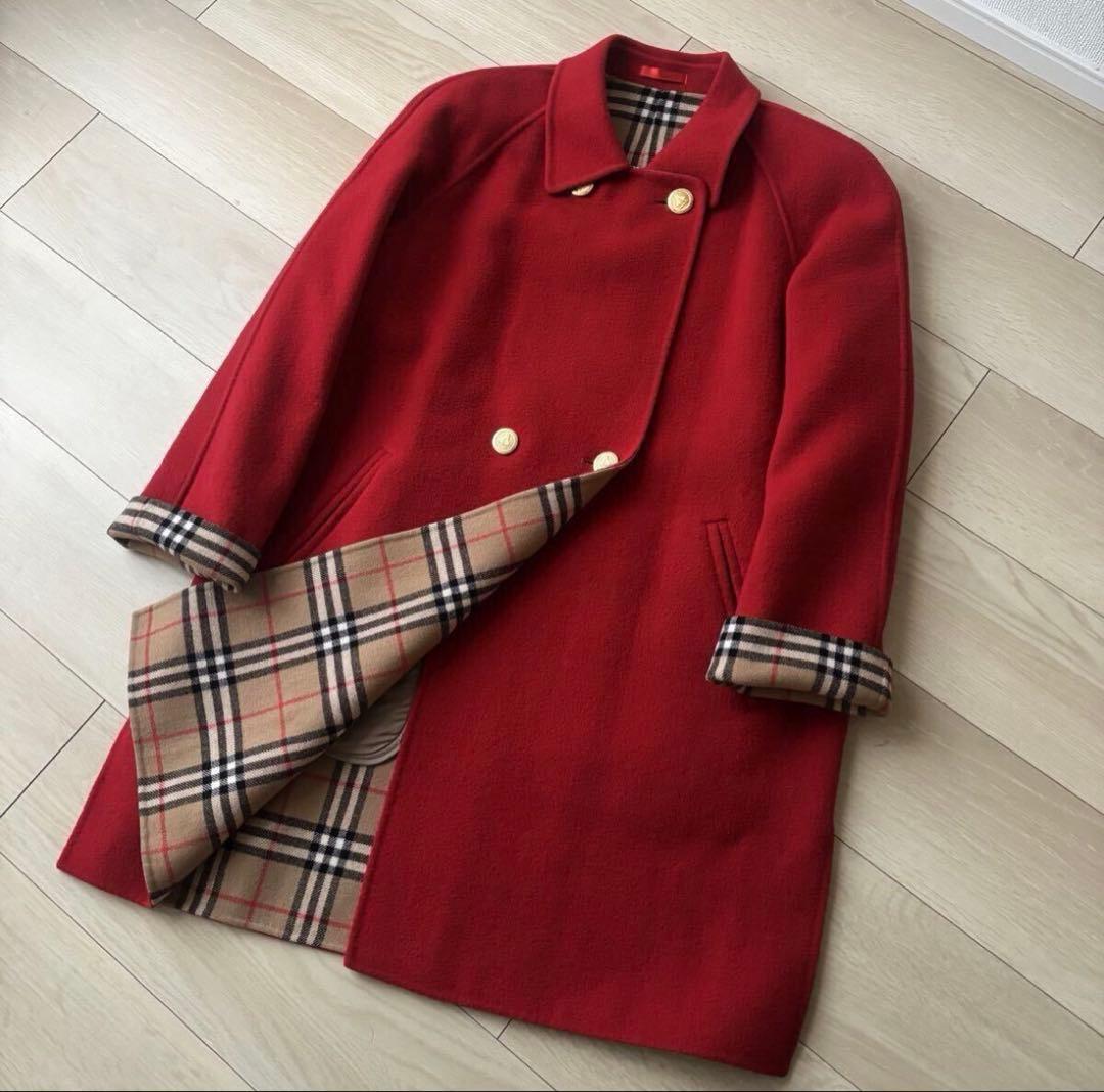 BURBERRY 金ボタン コート 赤