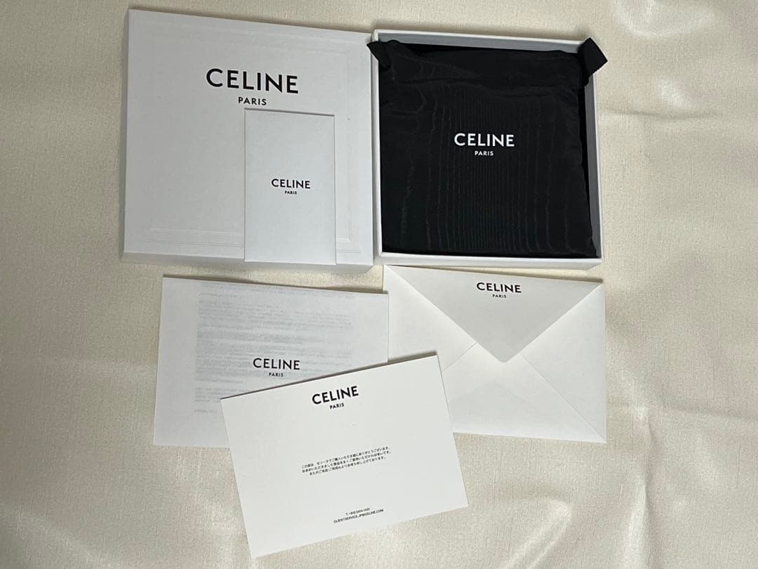 最終価格 CELINE ブラック 二つ折り財布