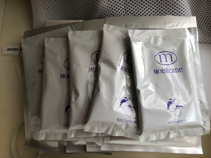 美品！モイスティーヌ美顔器＆新スキンマスク黒他ご確認ください