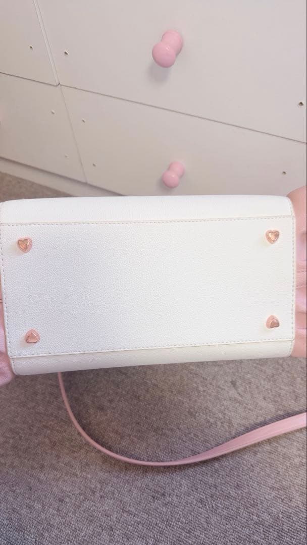 Samantha Vega フラッター 近鉄パッセ限定