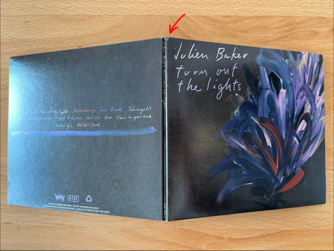 ジュリアン・ベイカー turn out the lights CD 直筆サイン