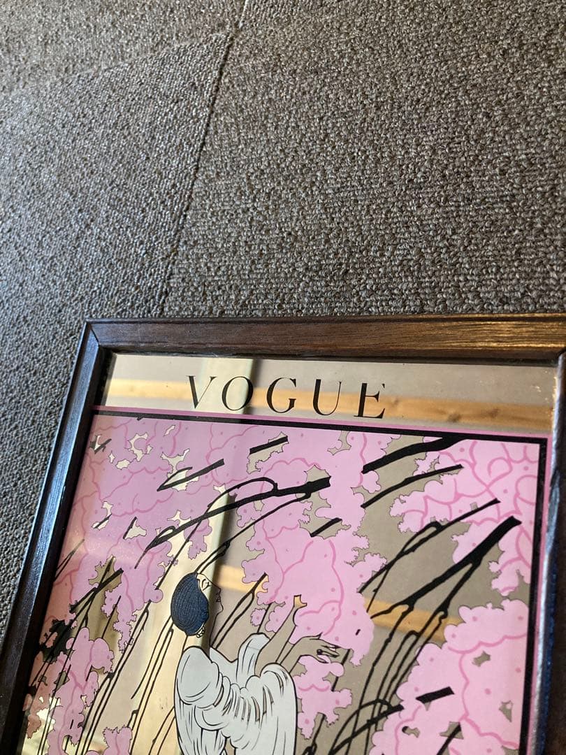 ヴォーグ 木製 ヴィンテージ パブミラー イギリス レトロ 雑貨 看板 壁掛け