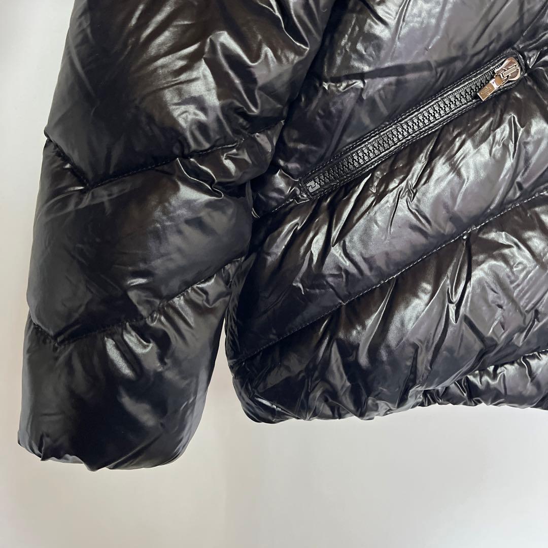 MONCLER ANGLAIS キッズモデル フォックスファーダウンジャケット8