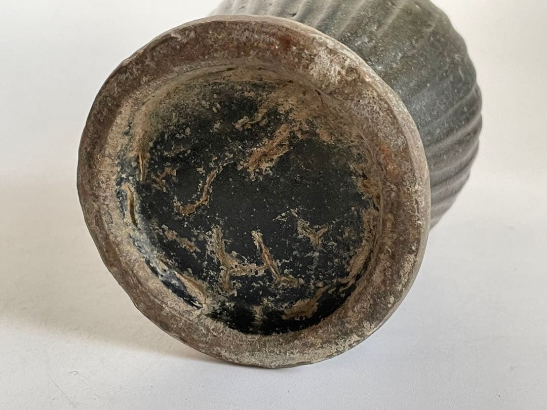 骨董　アンティーク　琉球古陶　沖縄　仏花器　花瓶　やちむん　合わせ箱