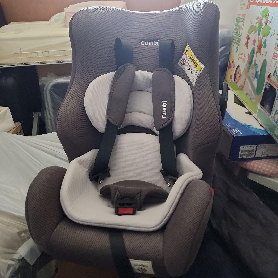 Combi 車用チャイルドシート ISOFIX グレー