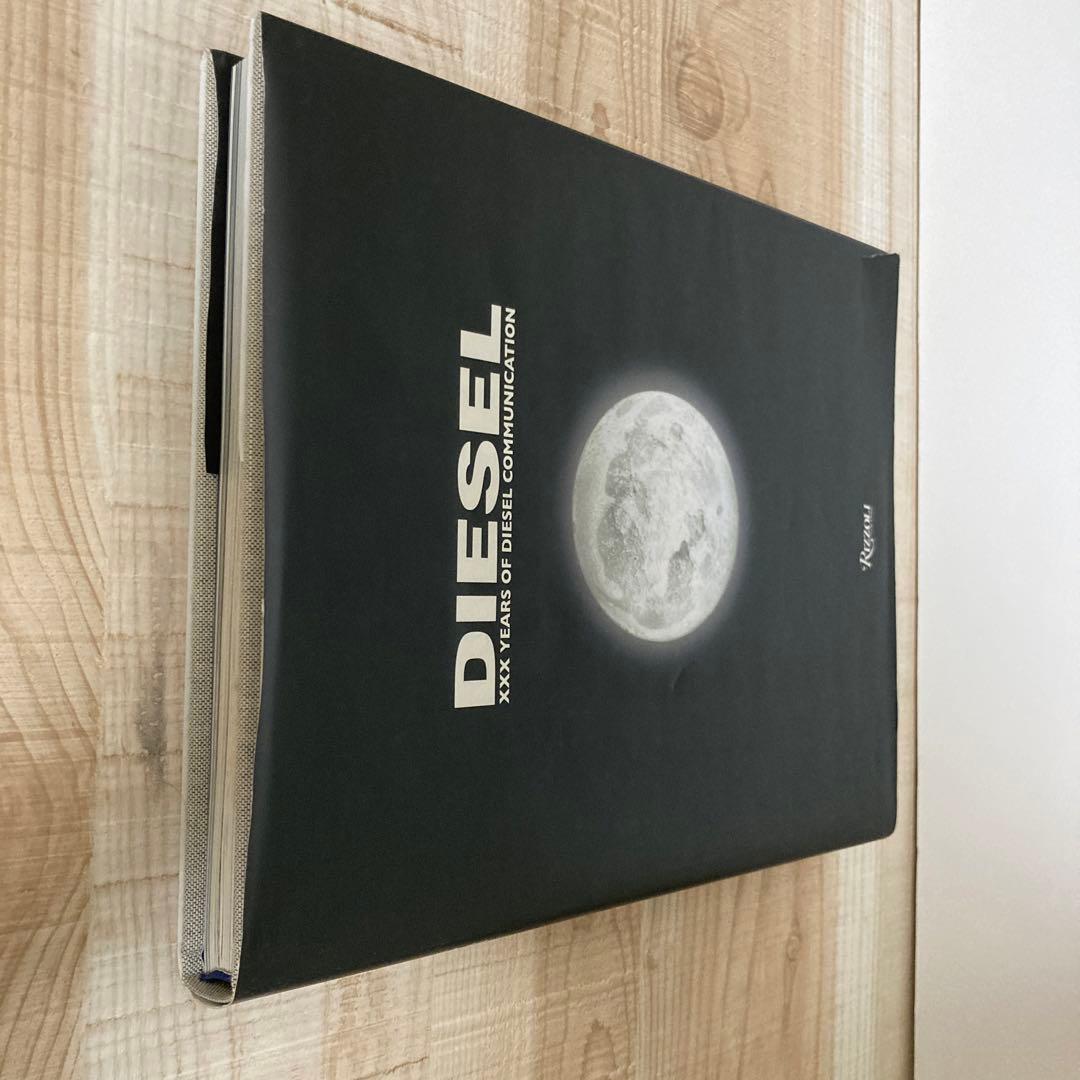 アート・デザイン・音楽 Diesel: XXX Years of Diesel Communicatio