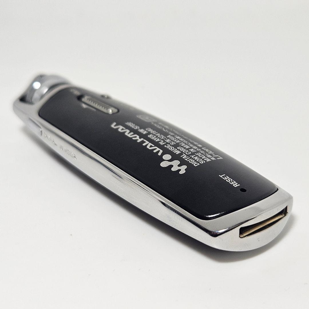 美品 動作品 WALKMAN NW-S705F 2GB ブラック 本体 ケース付