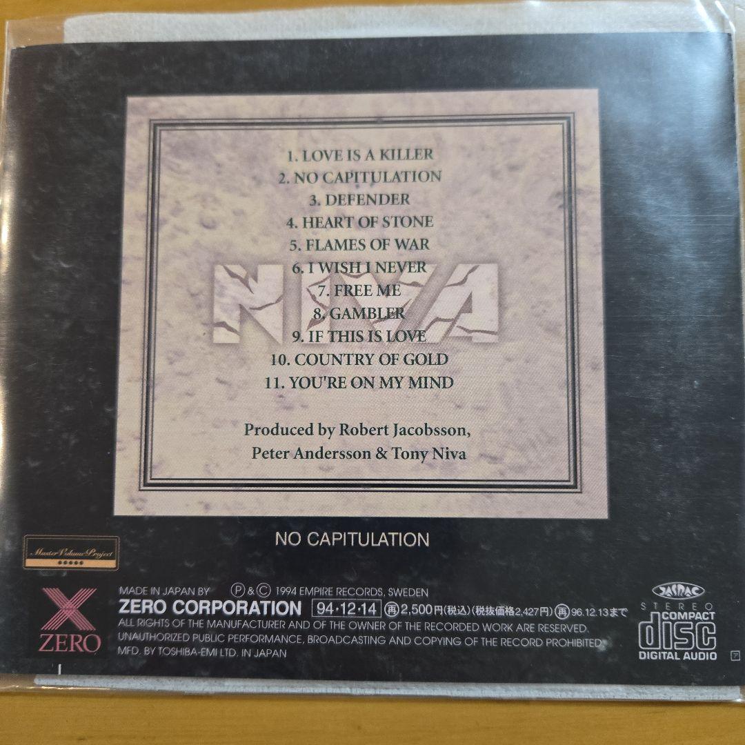 限定出品　NIVA NO CAPITULATION 　ニーヴァ