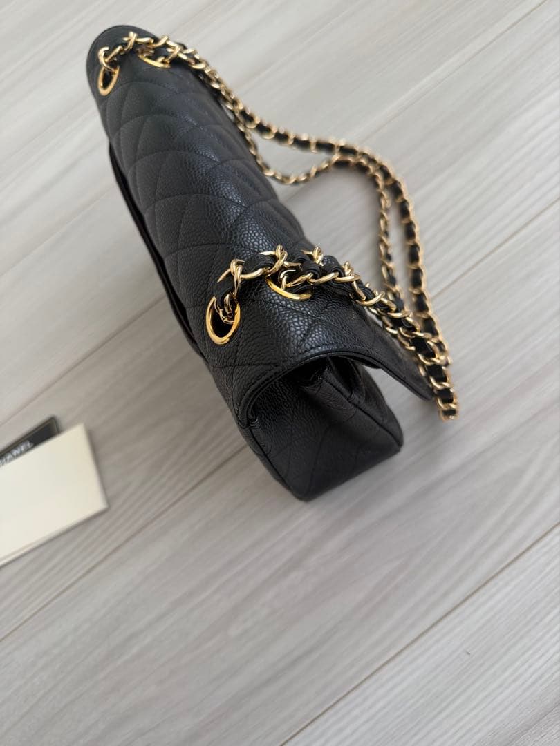 CHANEL ノベルティ　ブラックレザー マトラッセ　ショルダーバッグ　25㎝