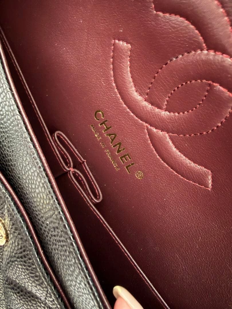 CHANEL ノベルティ　ブラックレザー マトラッセ　ショルダーバッグ　25㎝