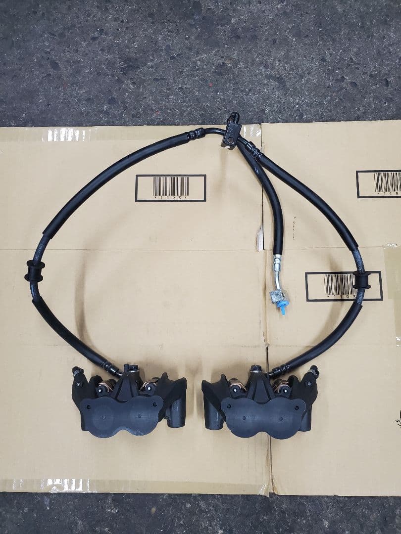 カワサキ Z900RS用 純正フロントキャリパーセット パッド付き