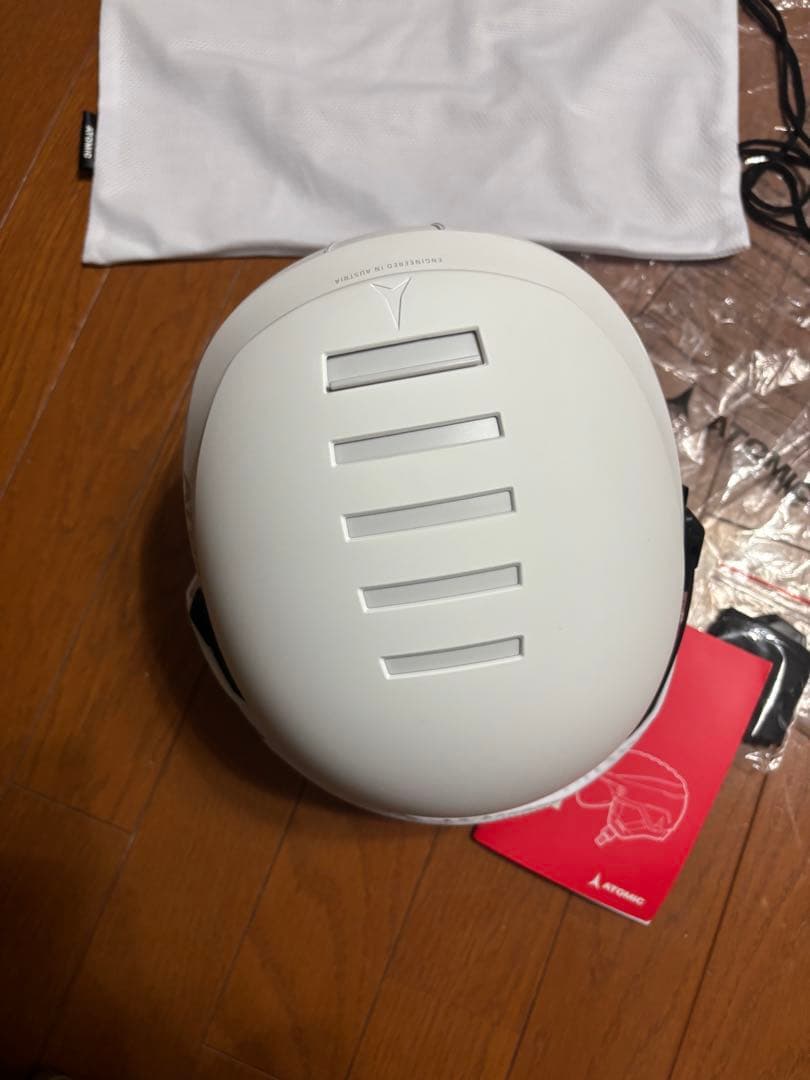 ATOMIC 子供用スキーヘルメット ホワイト