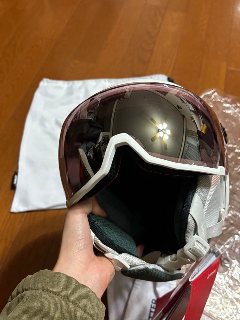 ATOMIC 子供用スキーヘルメット ホワイト