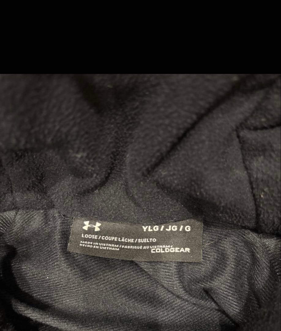 最終値下げ　美品★UNDER ARMOUR★防水ベンチコート★黒★YLG