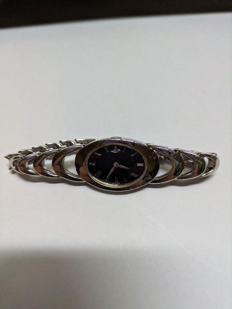 9*様 激レア‼️VIvienneアナログ腕時計アーマーウォッチ廃盤モデル+希少