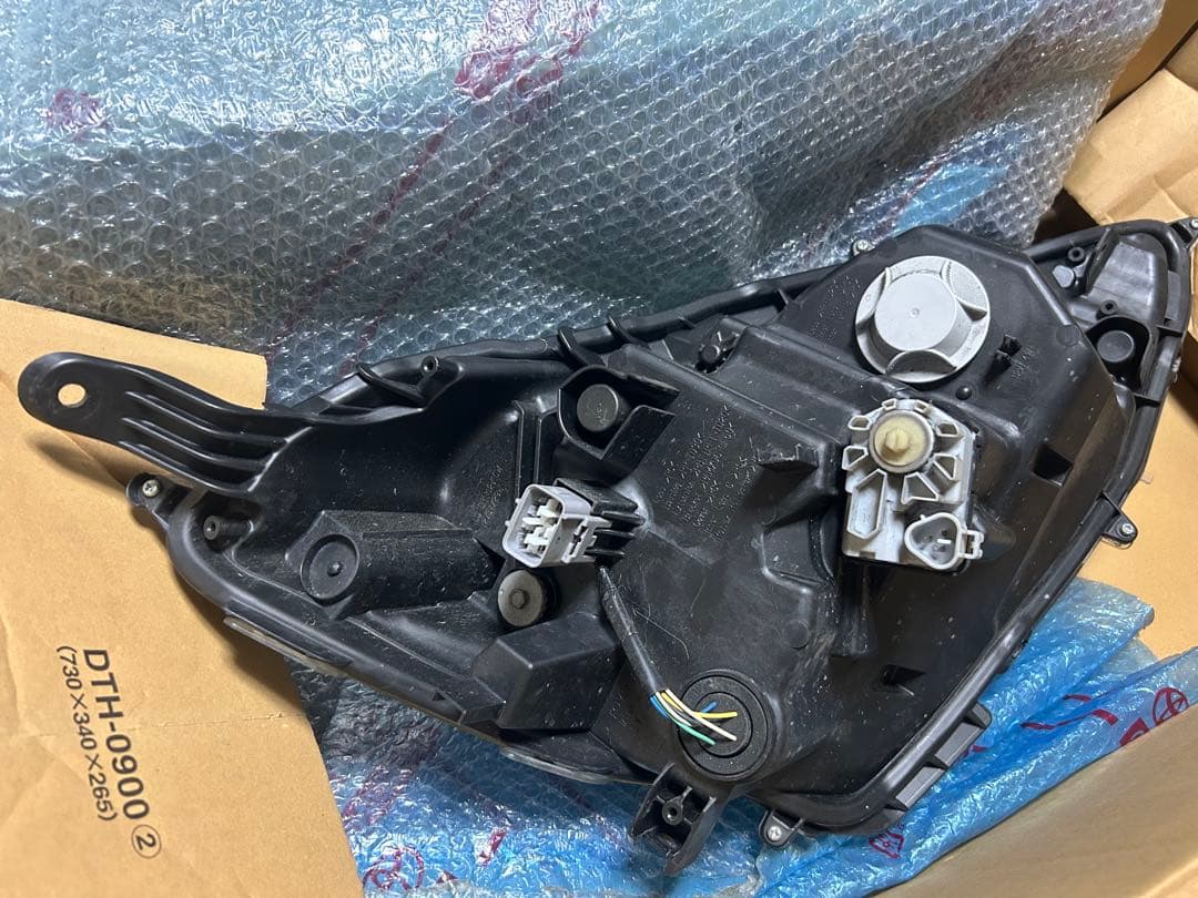 アクア ヘッドライト 中期 左