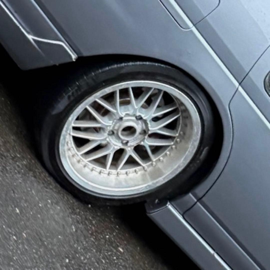 マナレイ　メッシュ　ホイール