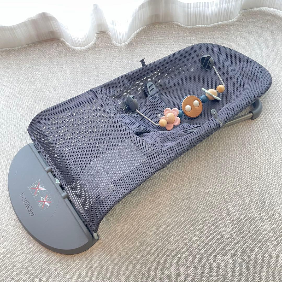 BABY BJORN バウンサー & 木製トーイ