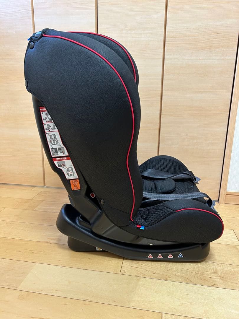 Combi 車用チャイルドシート ウィゴーロングムーバーシリーズ　エッグショック