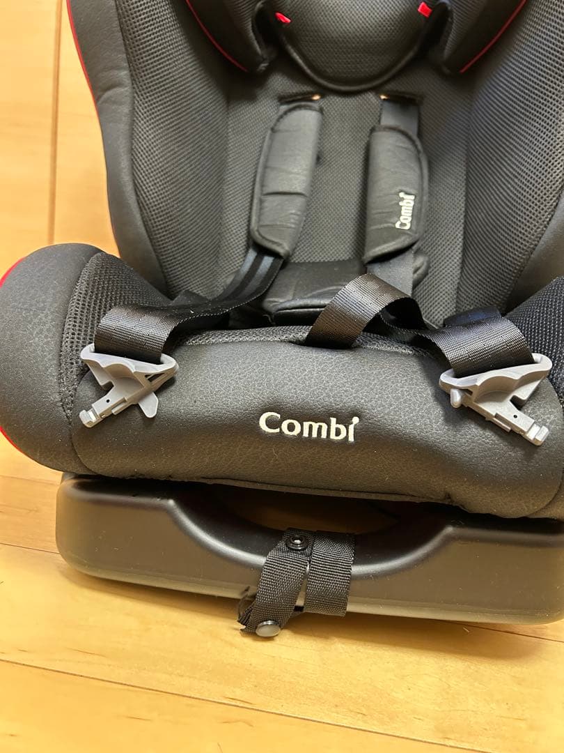 Combi 車用チャイルドシート ウィゴーロングムーバーシリーズ　エッグショック