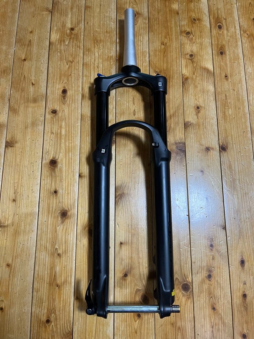サンツアー　フロントフォーク　140mmストローク