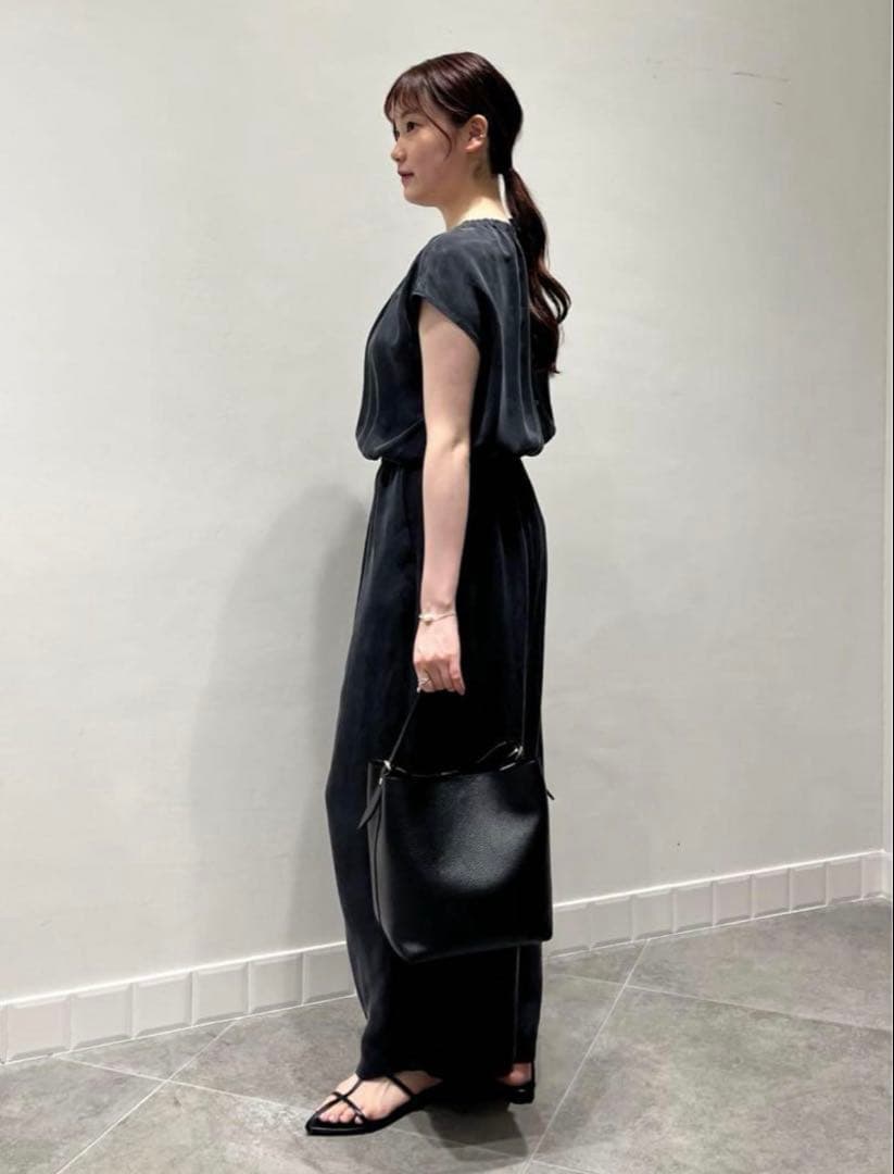 IENA キュプラギャザーネックオールインワン36 ブラック