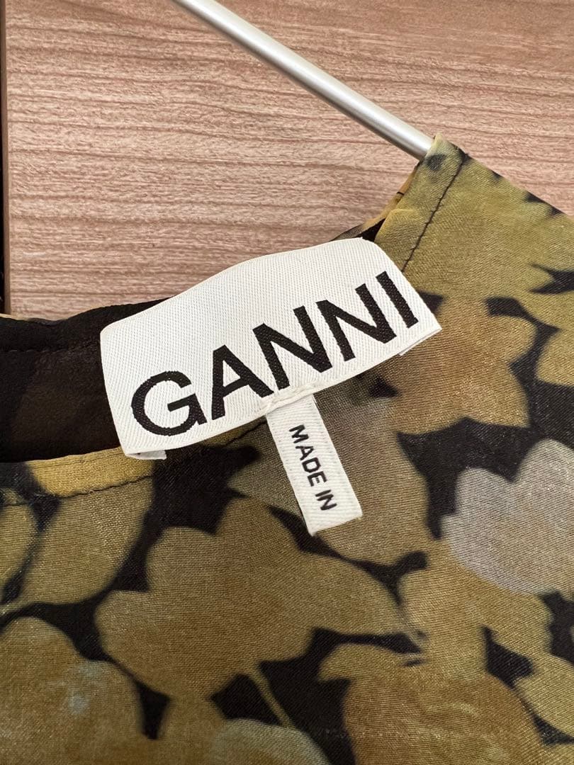 GANNI TOMORROWLAND ワンピース　花柄