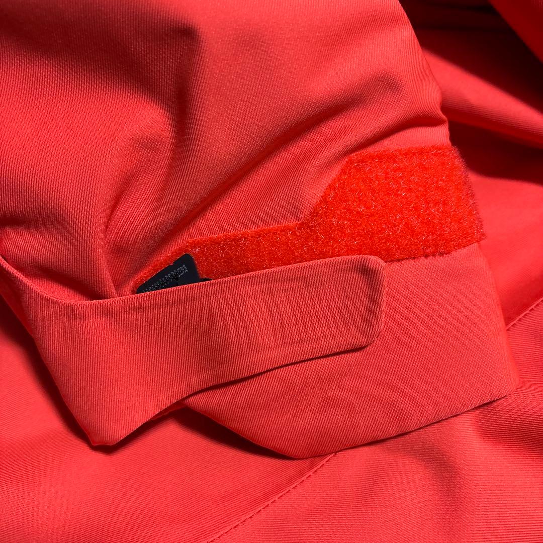 早いもの勝ち！DESCENTEスキーウェア