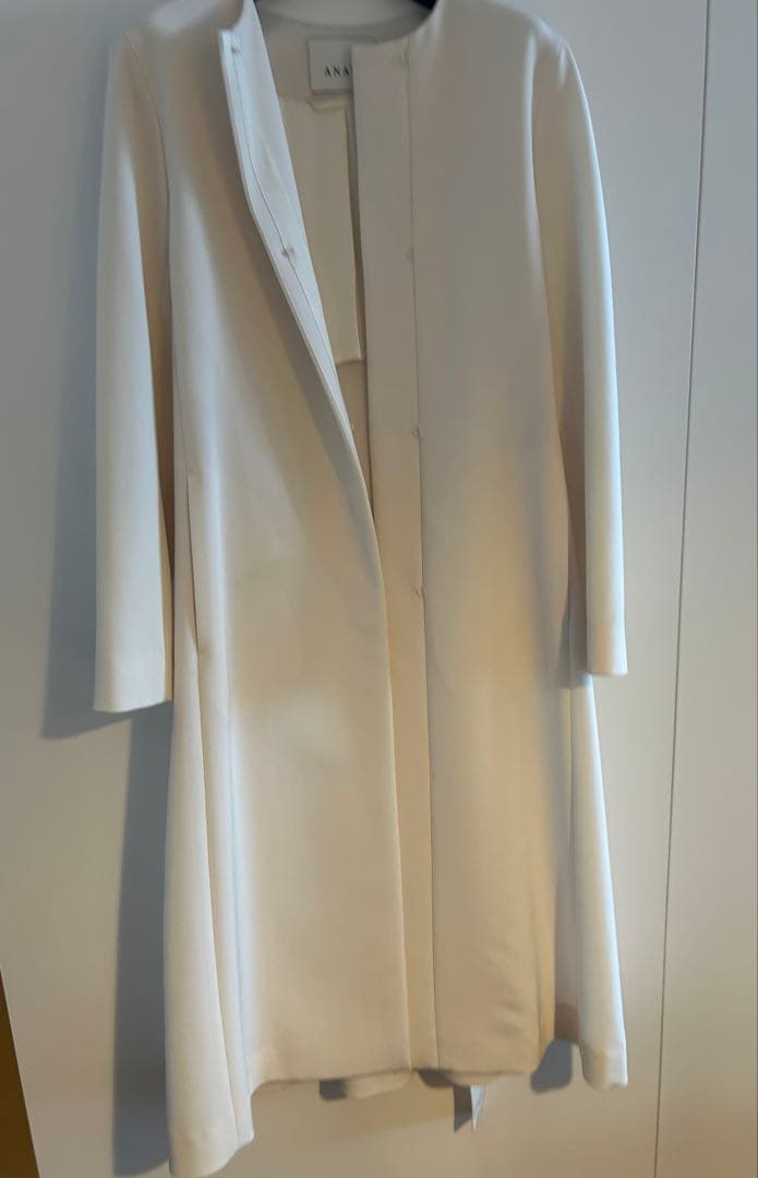 アナイ　ドレスコート