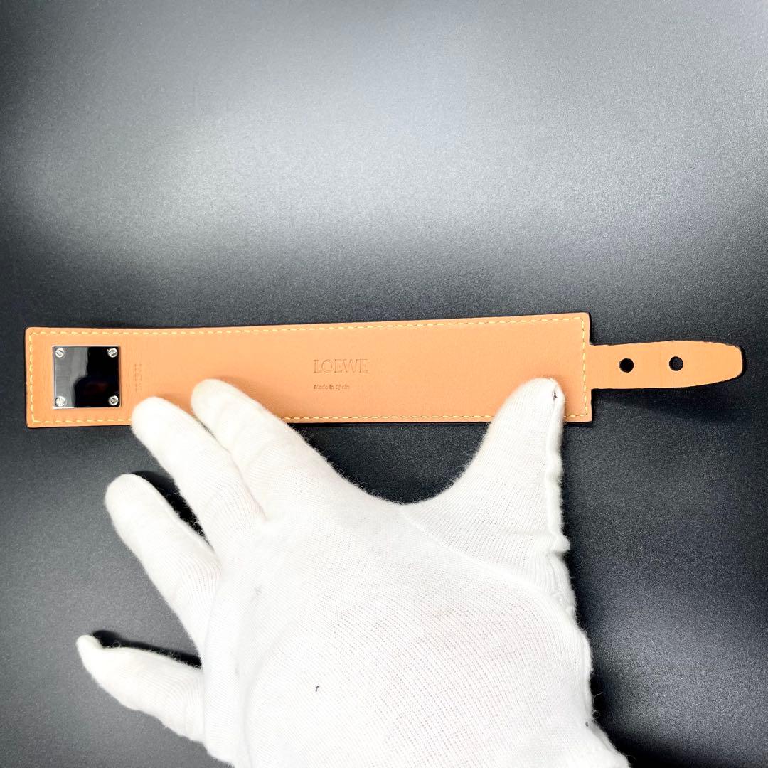 極美品・鑑定済★ロエベ　アナグラム　ブレスレット　バングル　レザー　ブラック