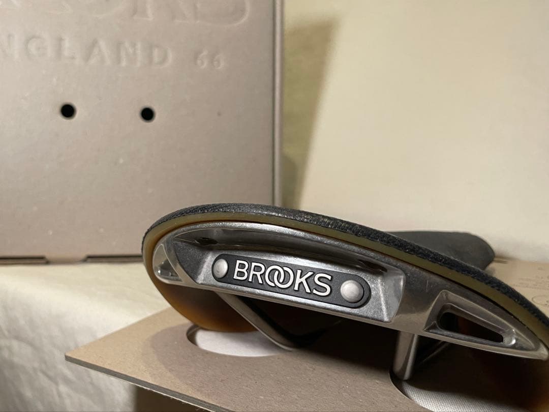 BROOKS CAMBIUM サドル ブラック