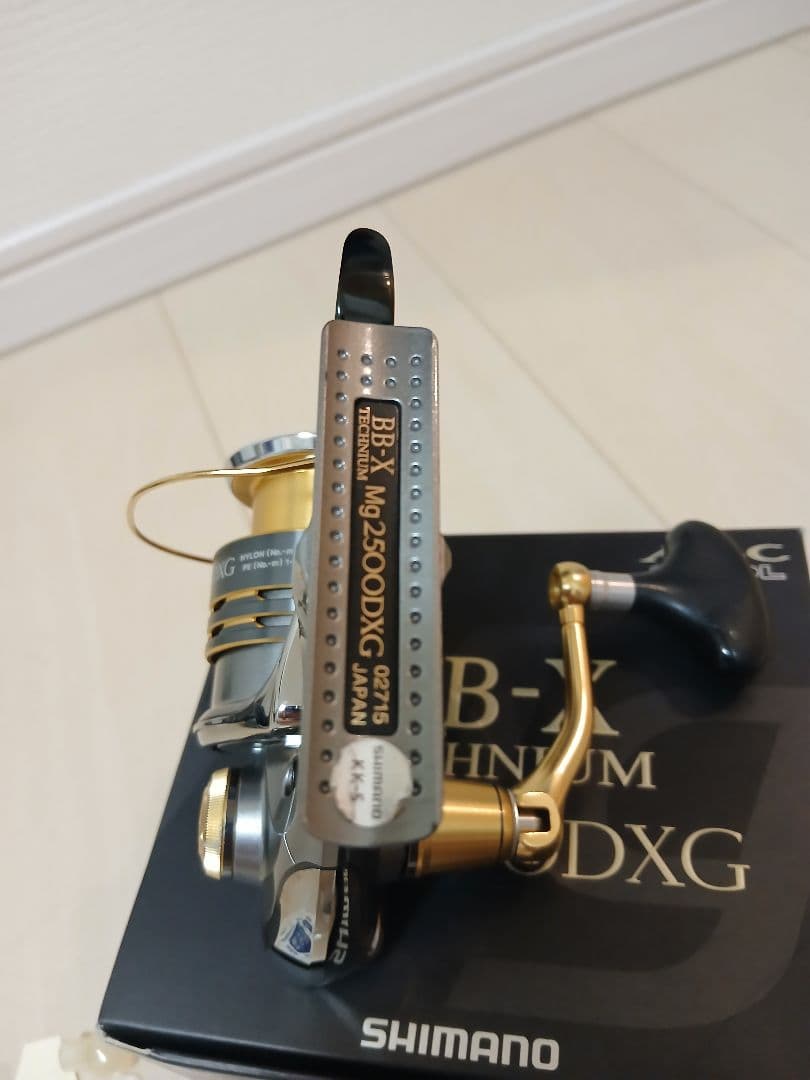 ☆セール☆ [極美品] シマノ　BB-X テクニウム Mg 2500DXG