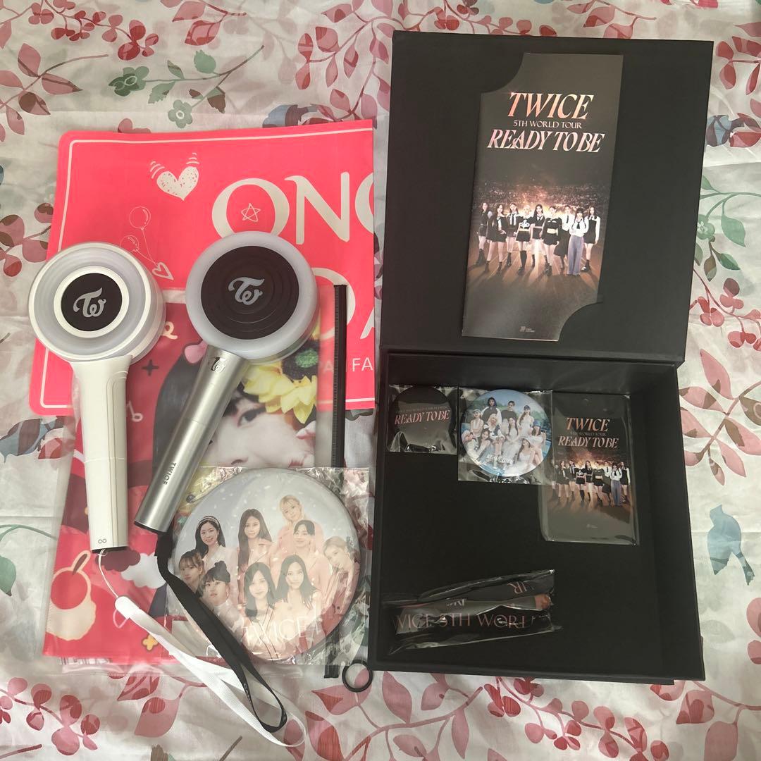 TWICE グッズ まとめ売り