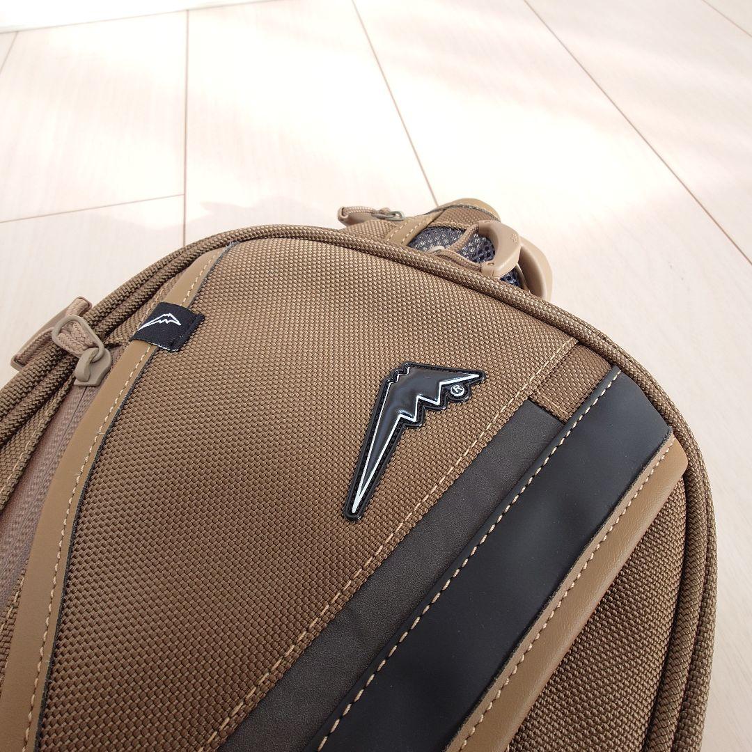 ぱ*る様 未使用！限定品！オマケ付き KUSHITANI クシタニ レッグバッグ