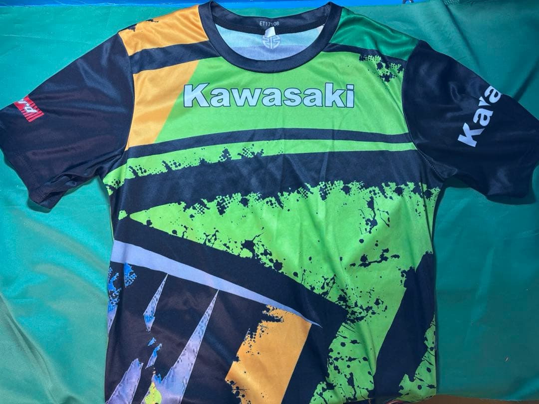 Kawasaki ライダージャケット、8耐応援グッズ シャツ2枚、帽子セット