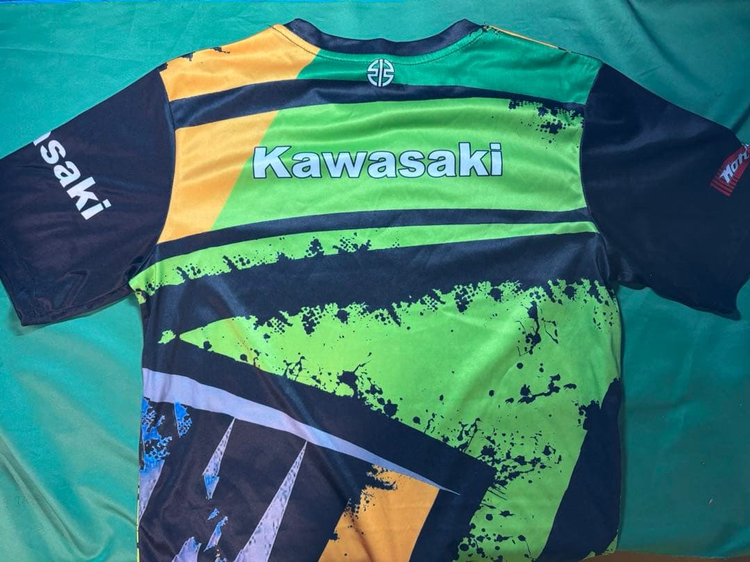 Kawasaki ライダージャケット、8耐応援グッズ シャツ2枚、帽子セット