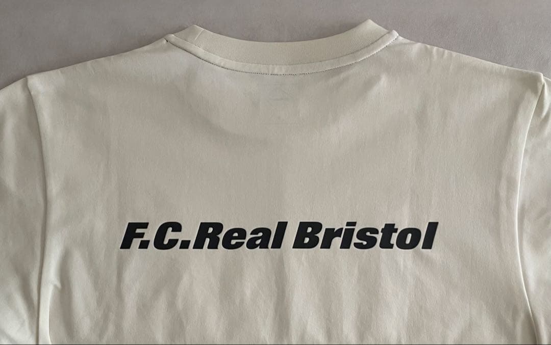 FCRB（ブリストル）AUTHENTIC LOGO S/S TEAM TOP