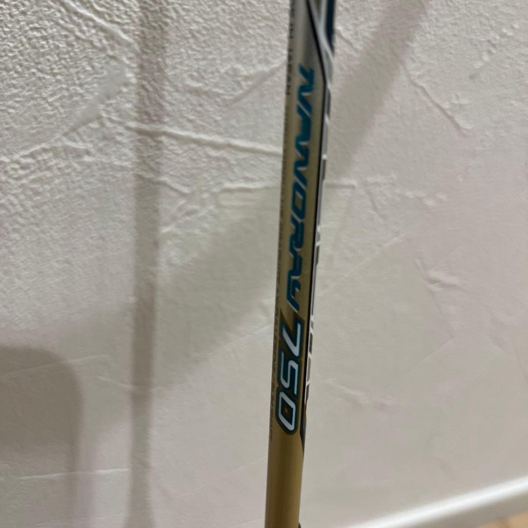 バドミントンラケット Nanoray 750